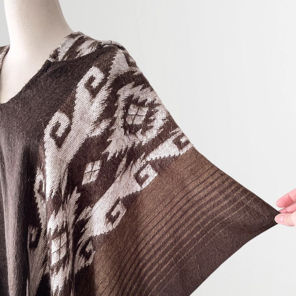 Vintage Alpaca Wool Blend Hooded Poncho Brown White One Size Aztec Boho - Picture 6 of 8